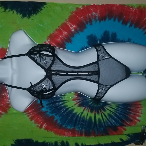 New Blackheart Spiderweb Lace Lingerie Sz S - Picture 1 of 8